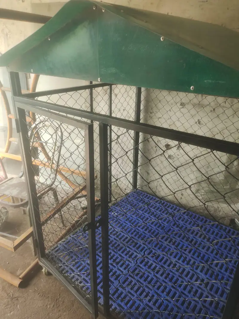sale for dog cage size 4*4 floor got mat plastic — photo 8