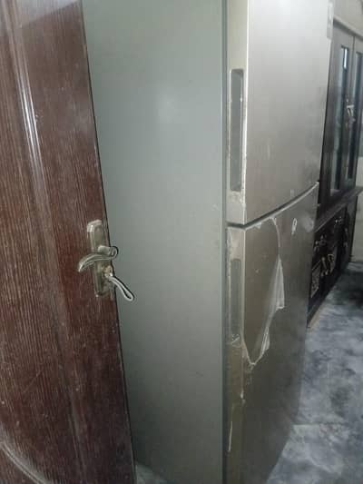 excellent Haier Top-Mount Refrigerator (Double-Door) ready to use