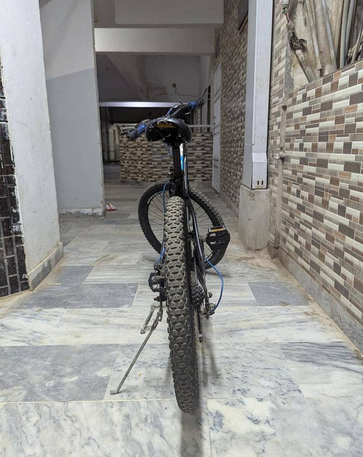 good condition 9