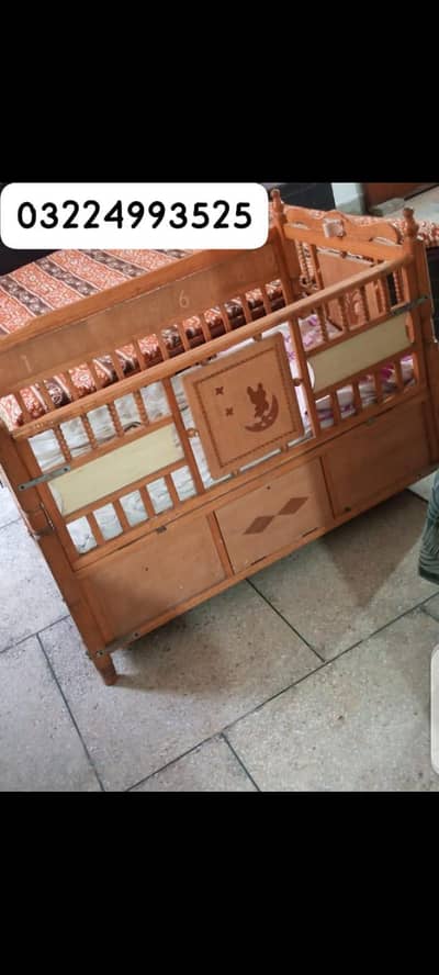 baby cot urgent sale