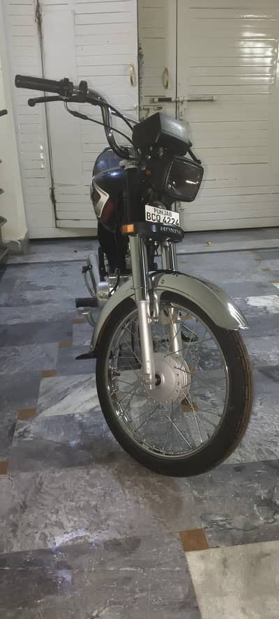 2025 model Honda CD 70 – Excellent Condition