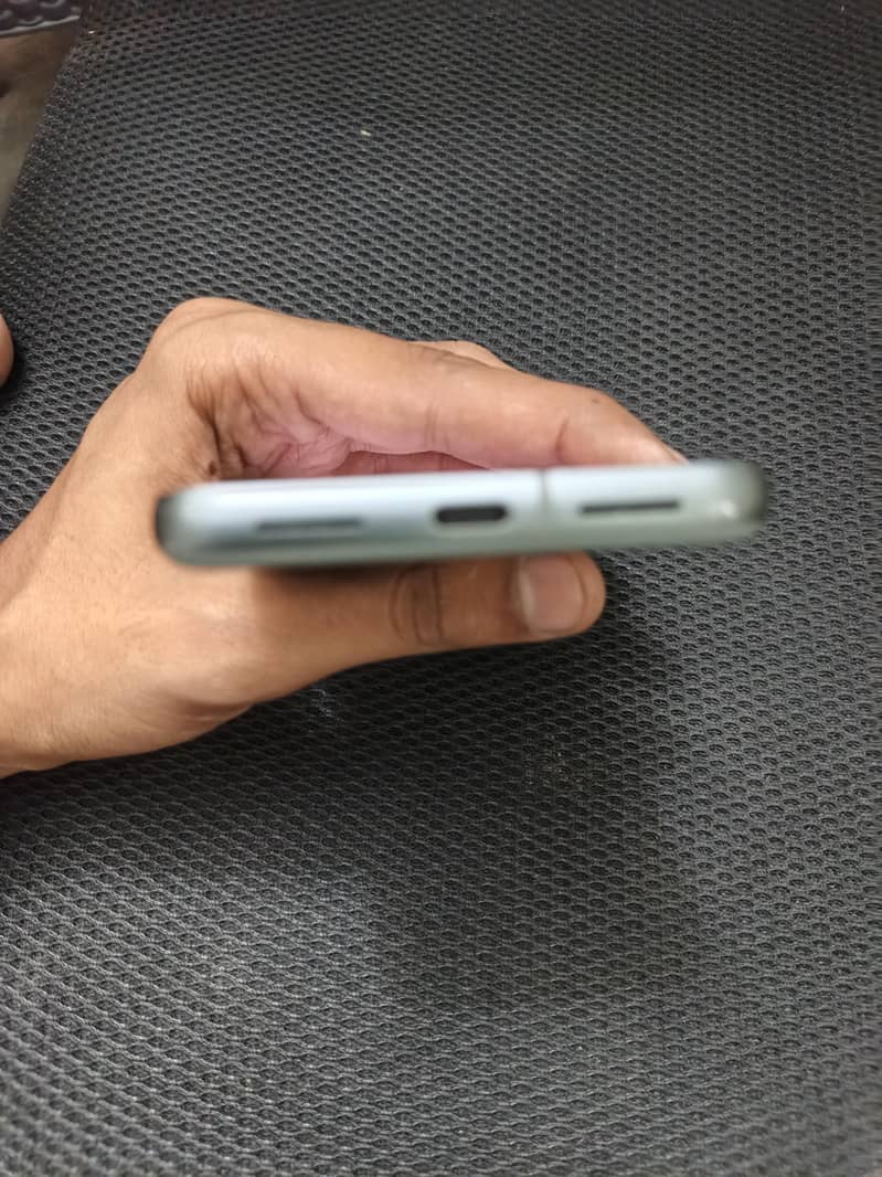 Google Pixel 8 1