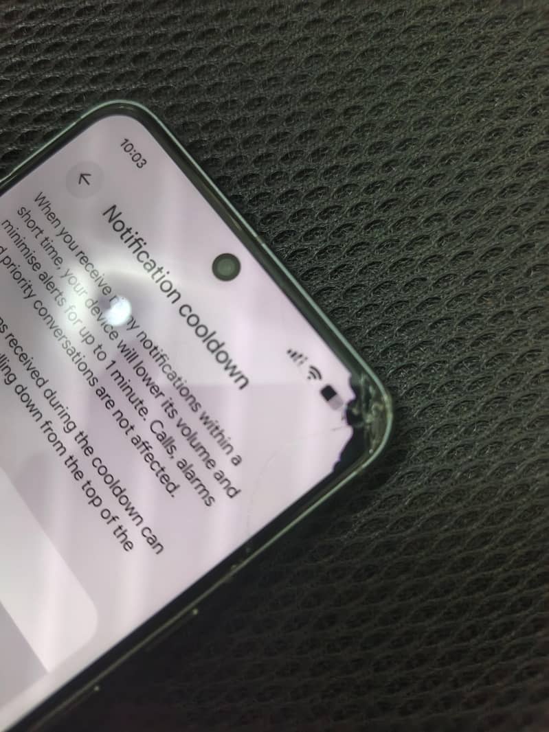 Google Pixel 8 2
