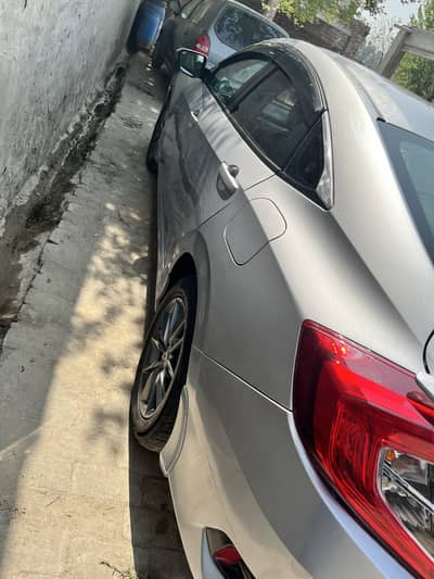 Honda Civic Oriel 2019