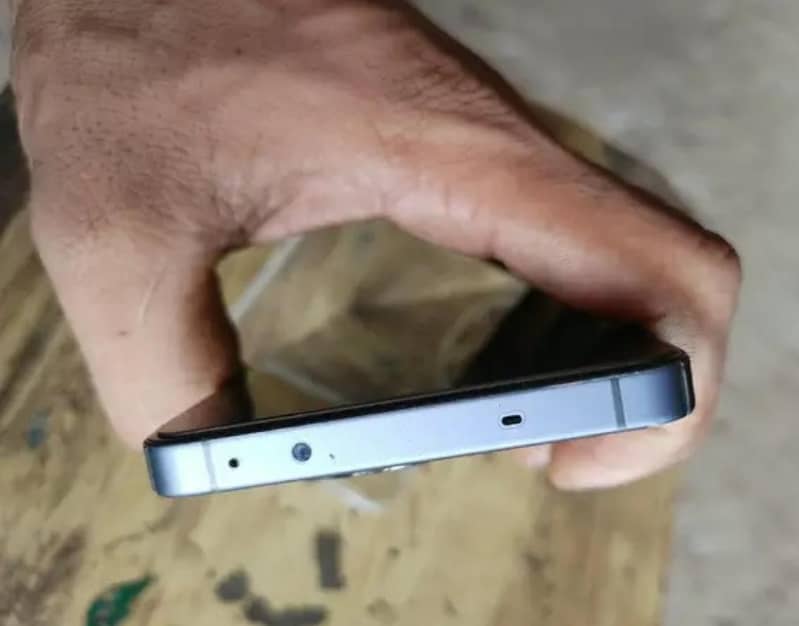 One Plus Ace 5 4