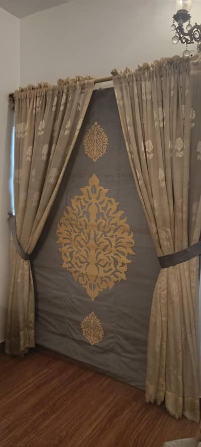 Curtains with blinds