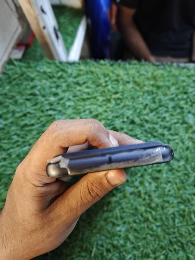Google Pixel 8 1