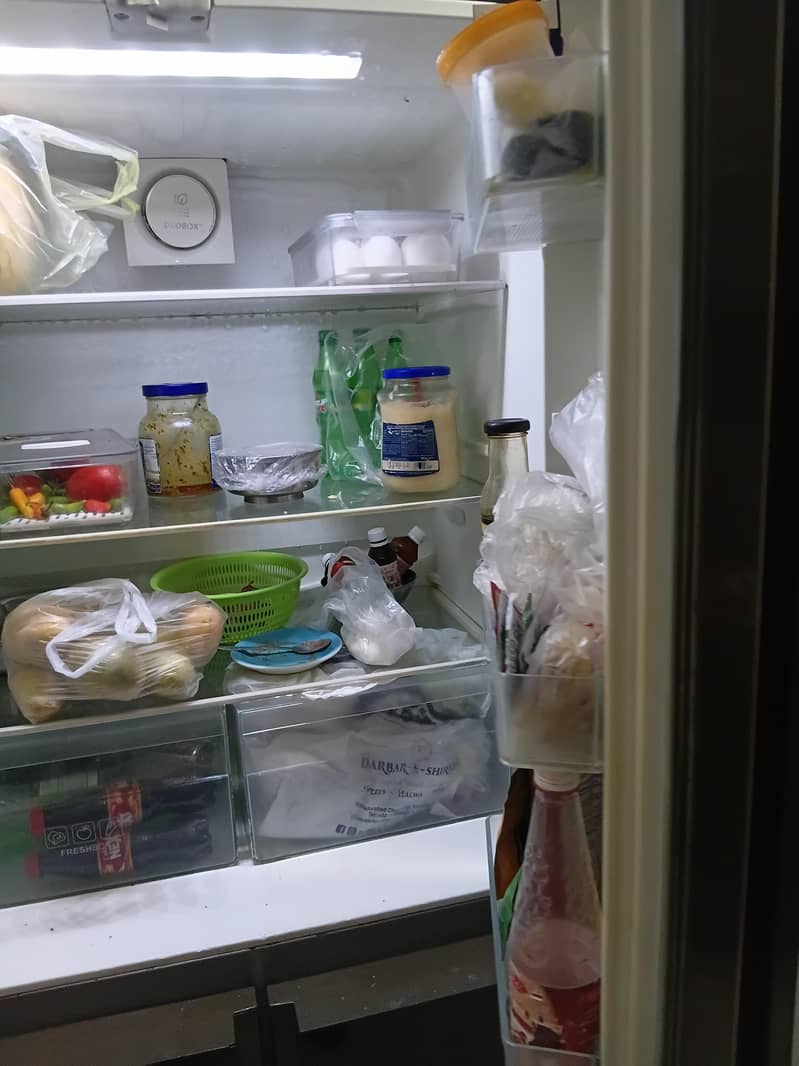 Fridge / Refrigiator 9