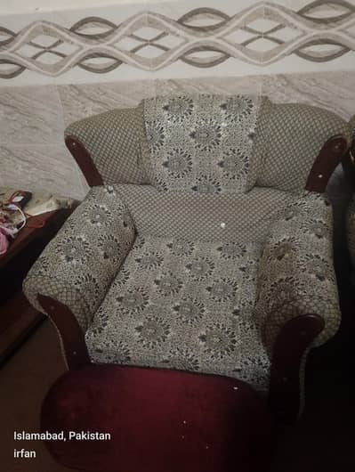 5 Seater Sofa for sell