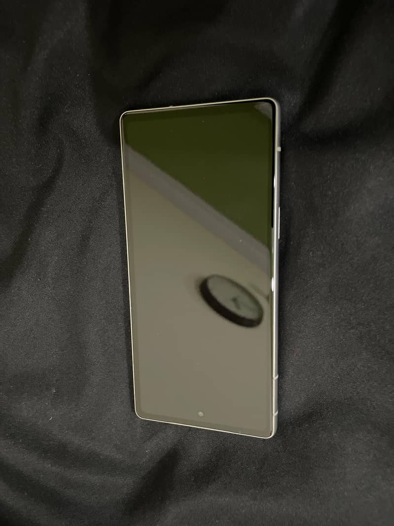 Google Pixel 7a 4