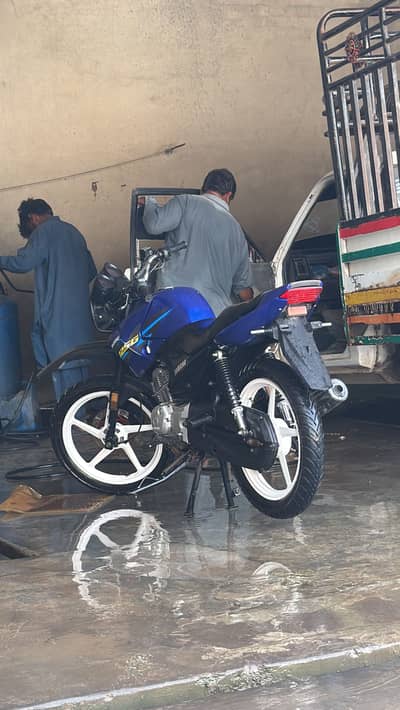 YAMAHA YBR G JAPANESE END MODEL