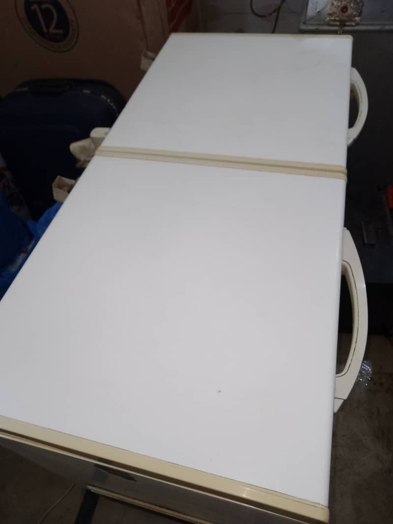 Deep freezer waves 3