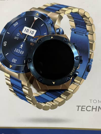 Vogue watch zero lifestyle