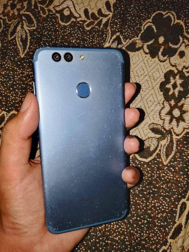 Huawei Nova 2 Plus 3