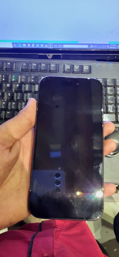 Apple iPhone 15