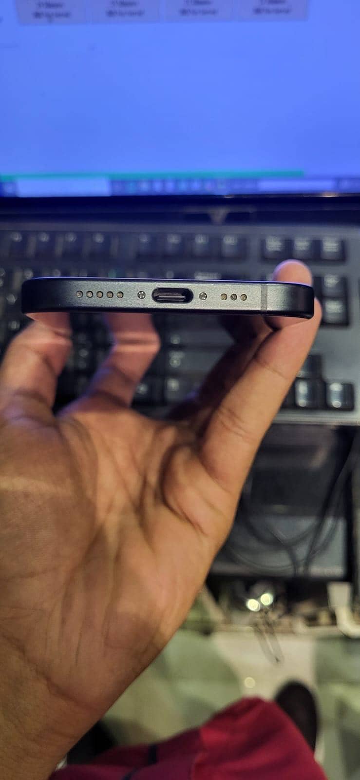 Apple iPhone 15 3