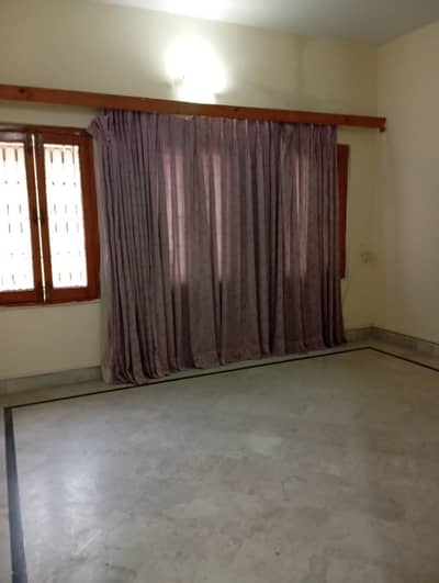 G-11/3 40*80 Ground portion Availbale For Rent