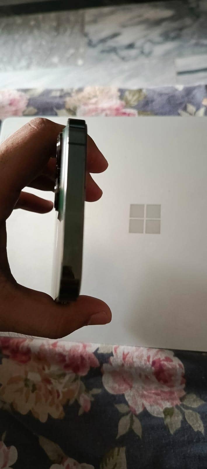 Apple iPhone 13 Pro Max 2