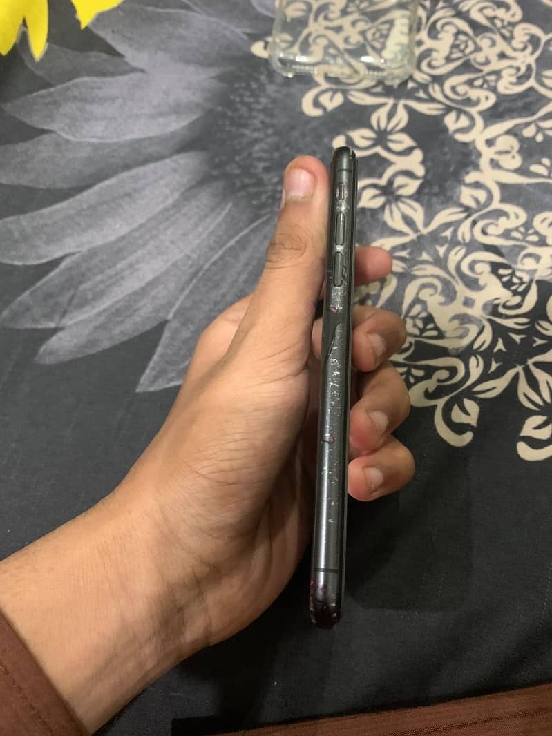 Apple iPhone X 2