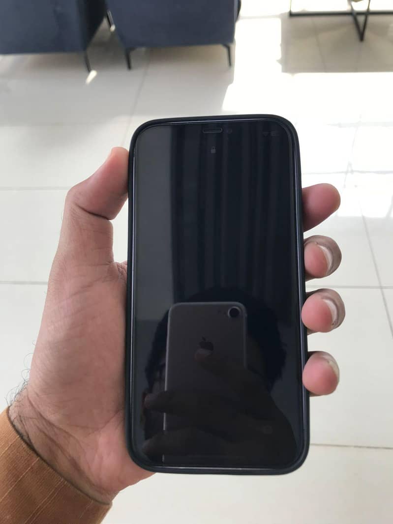 Apple iPhone 12 3