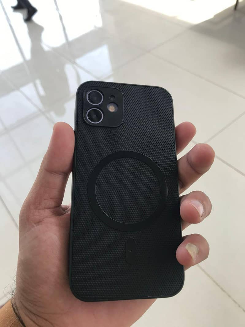 Apple iPhone 12 5