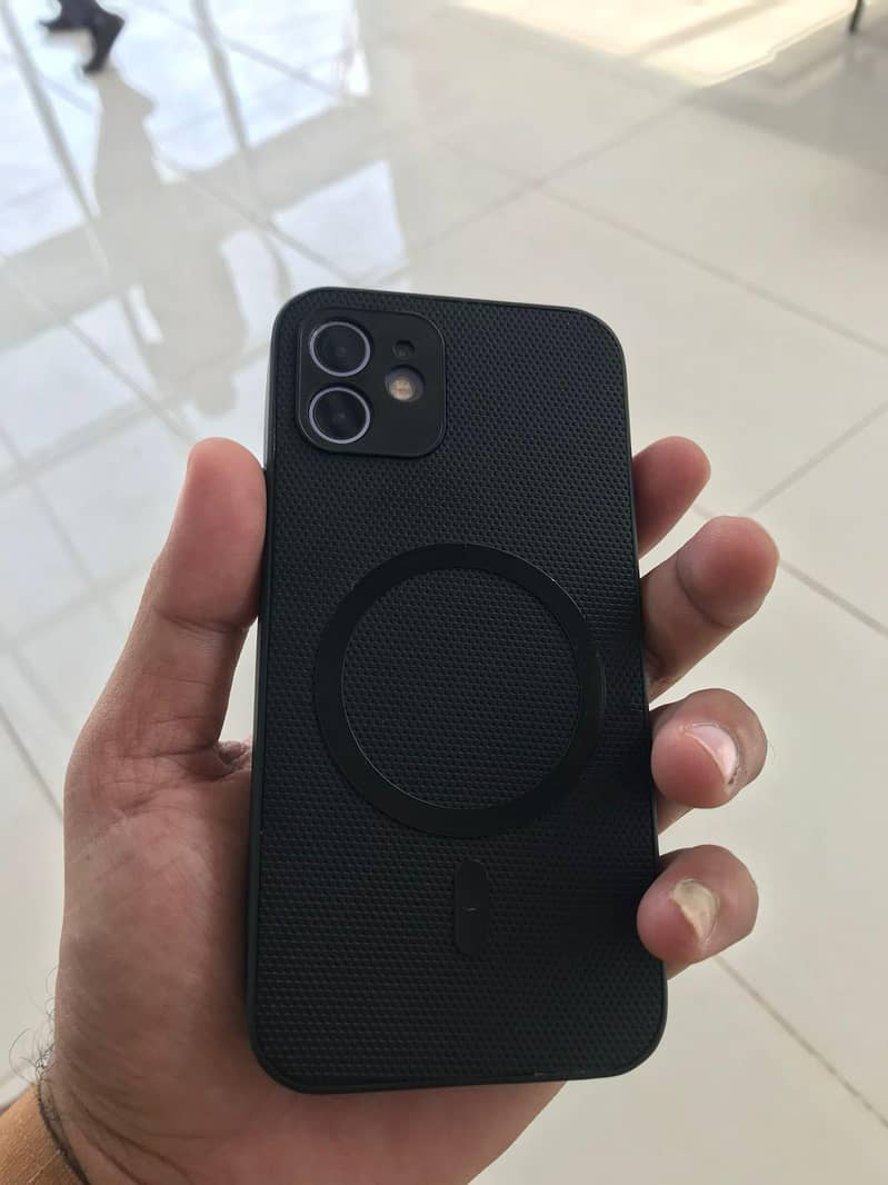 Apple iPhone 12 7