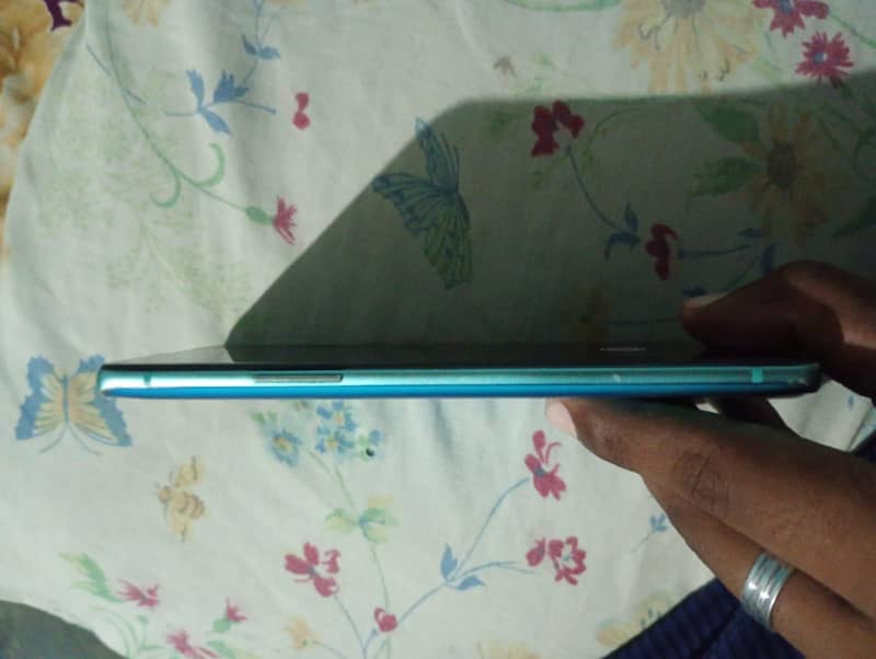 One Plus 8T 2