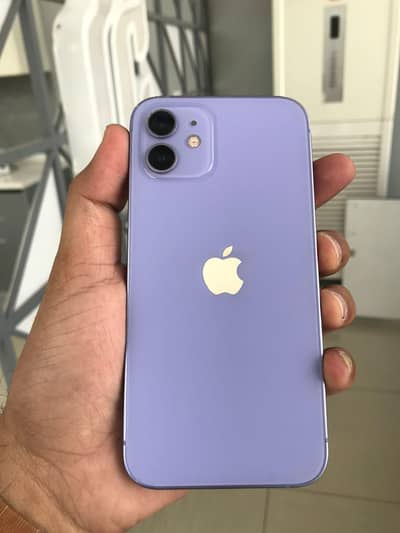 Apple iPhone 12