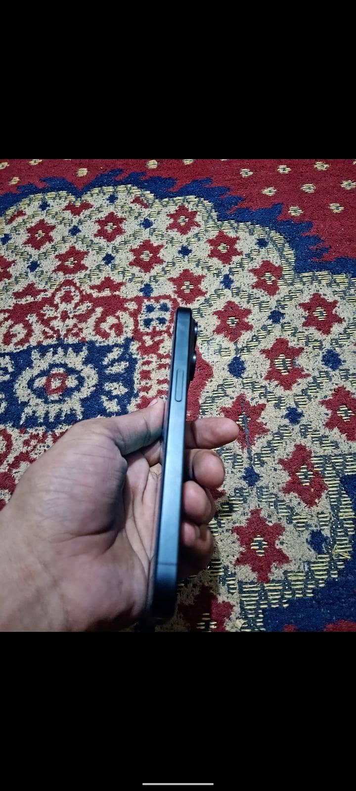 Apple iPhone 15 Pro 2