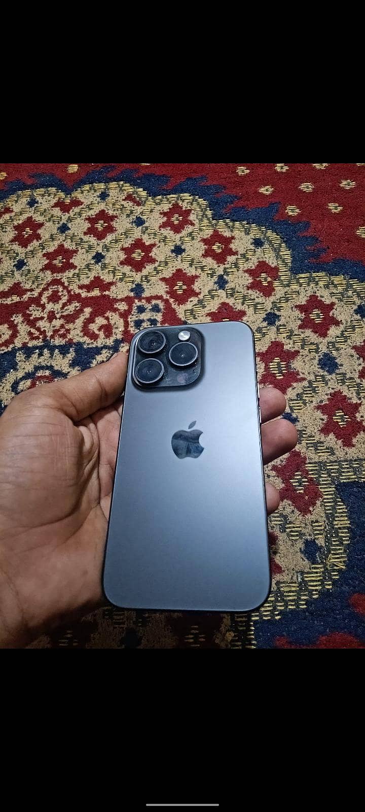 Apple iPhone 15 Pro 3