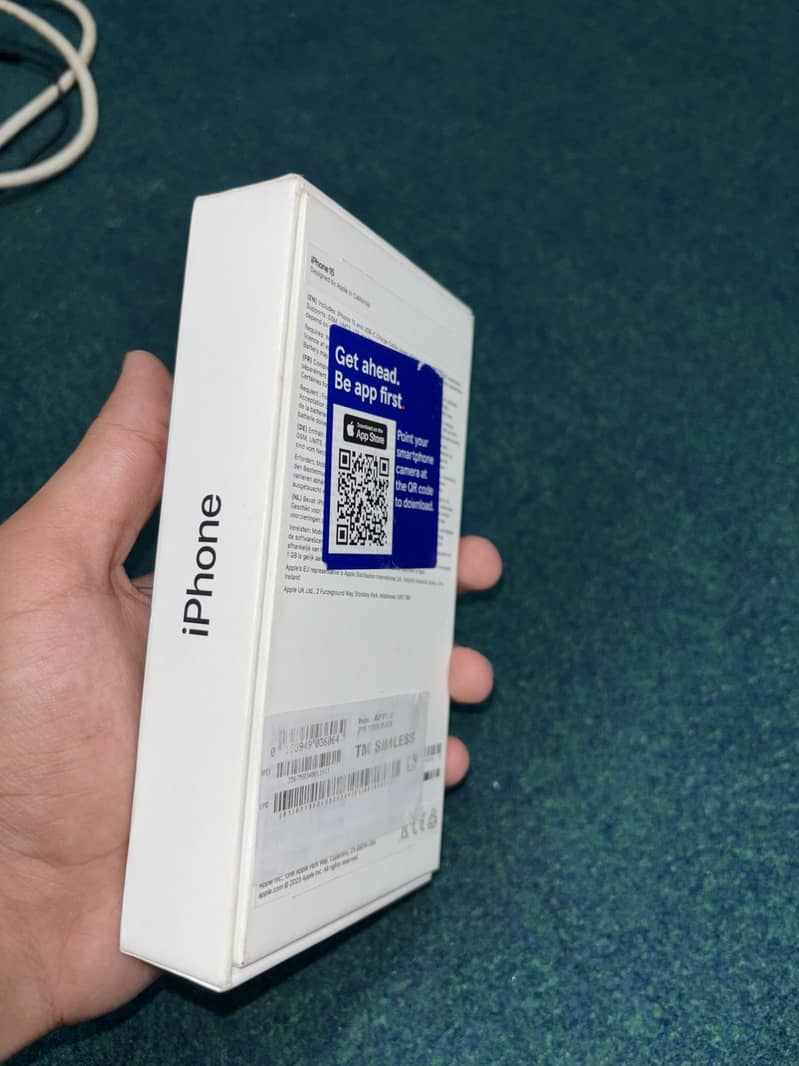 Apple iPhone 15 7