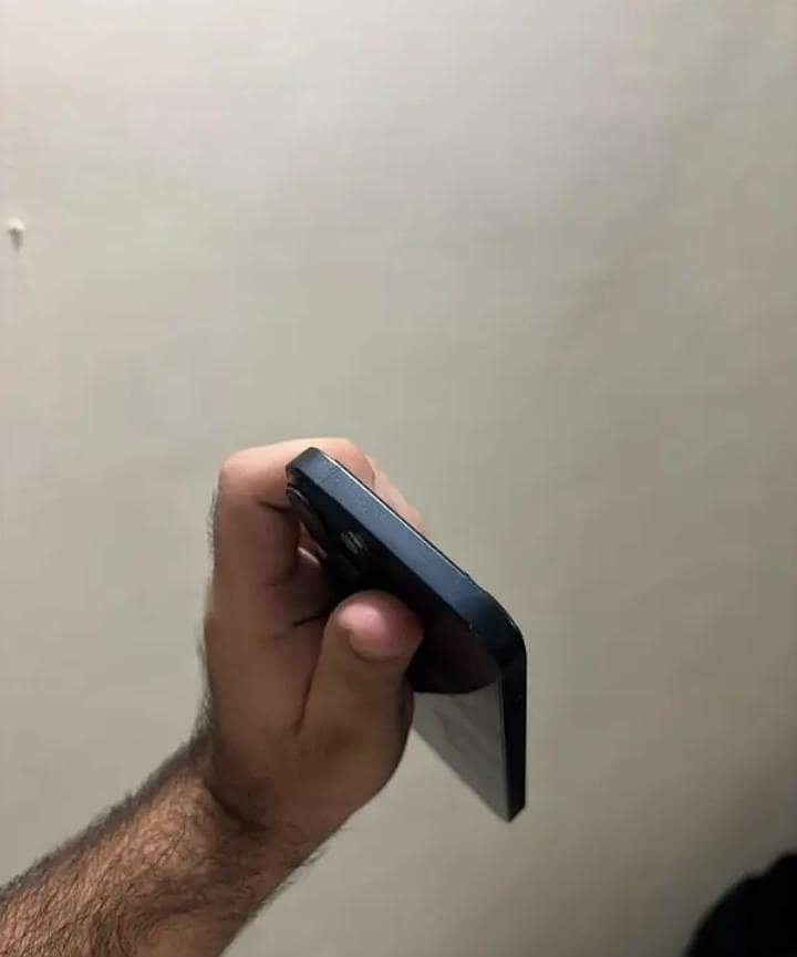 Apple iPhone 14 1