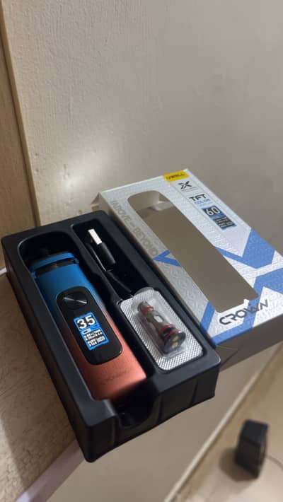 Crown X by uwell brand new for more detail 03199232307 only Whatsapp