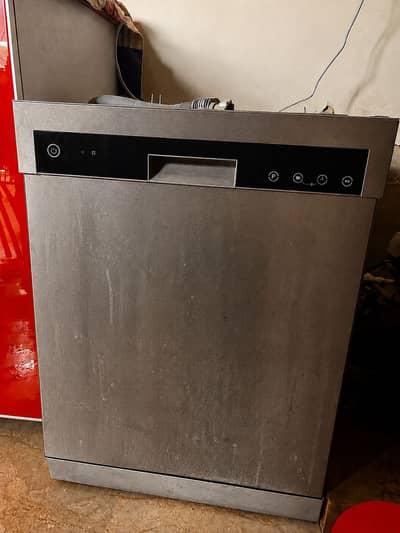 Whirlpool Dishwasher Like New Excellent Condition Never Used