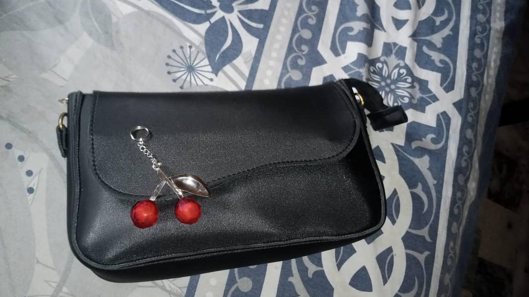 cherry bag 0