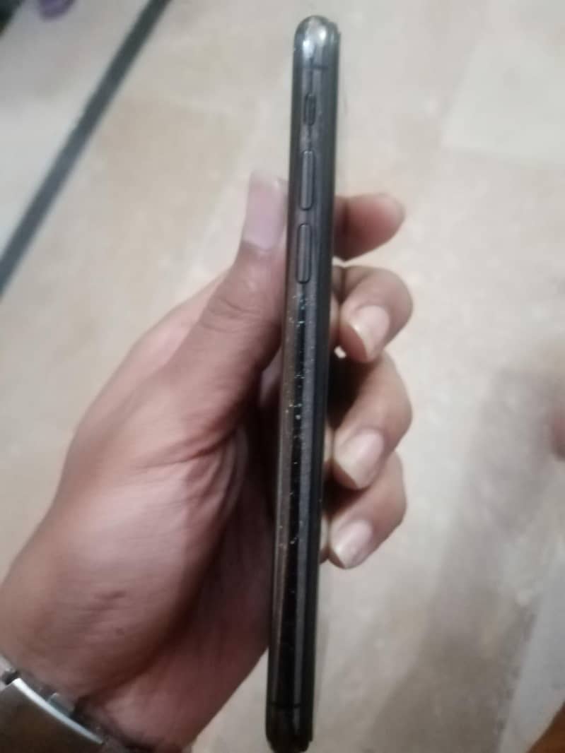 Apple iPhone X 2