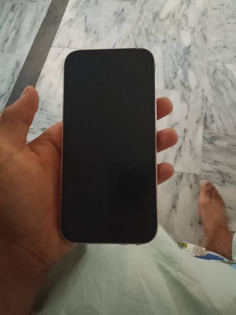 Apple iPhone 15 1