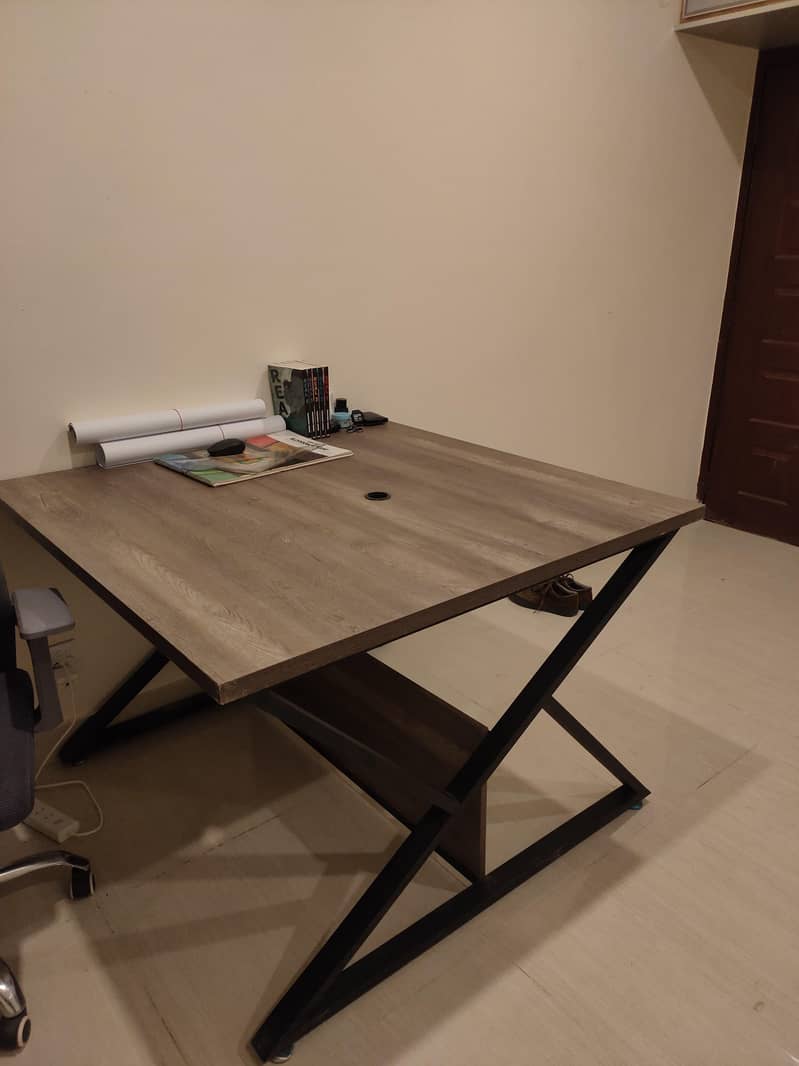 Study Tables - Work Station 2