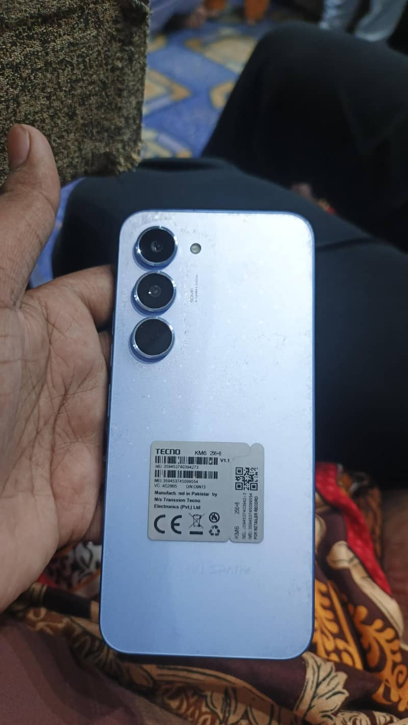 Tecno CAMON 40 Pro 5