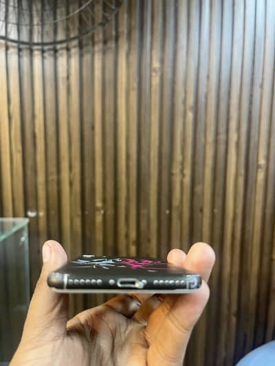 Apple iPhone 7