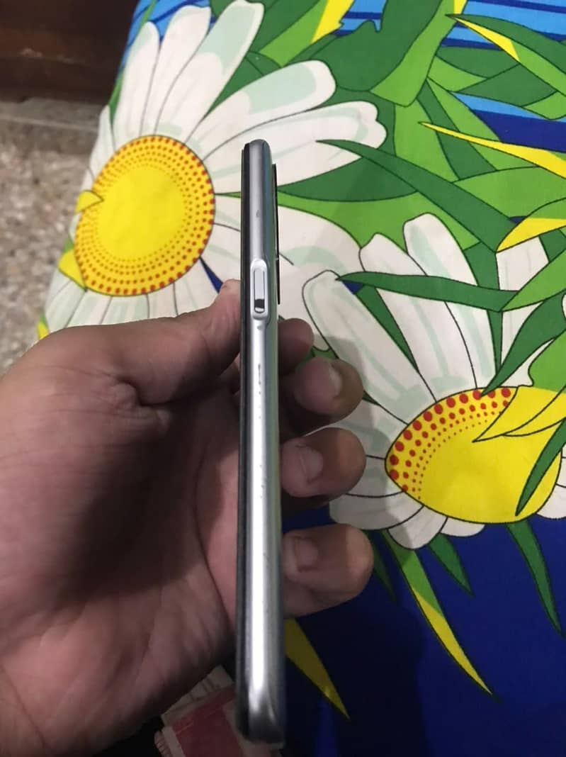 OPPO A16 1