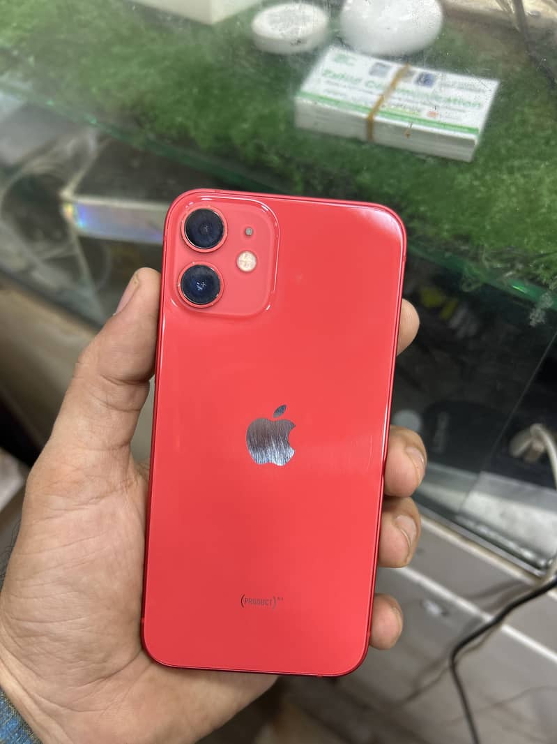 Apple iPhone 12 mini 6