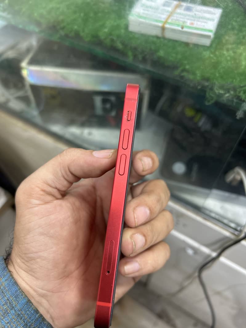 Apple iPhone 12 mini 7