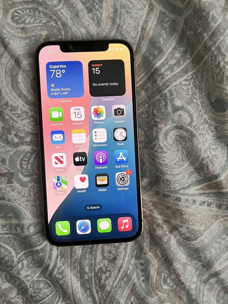 Apple iPhone 12 3