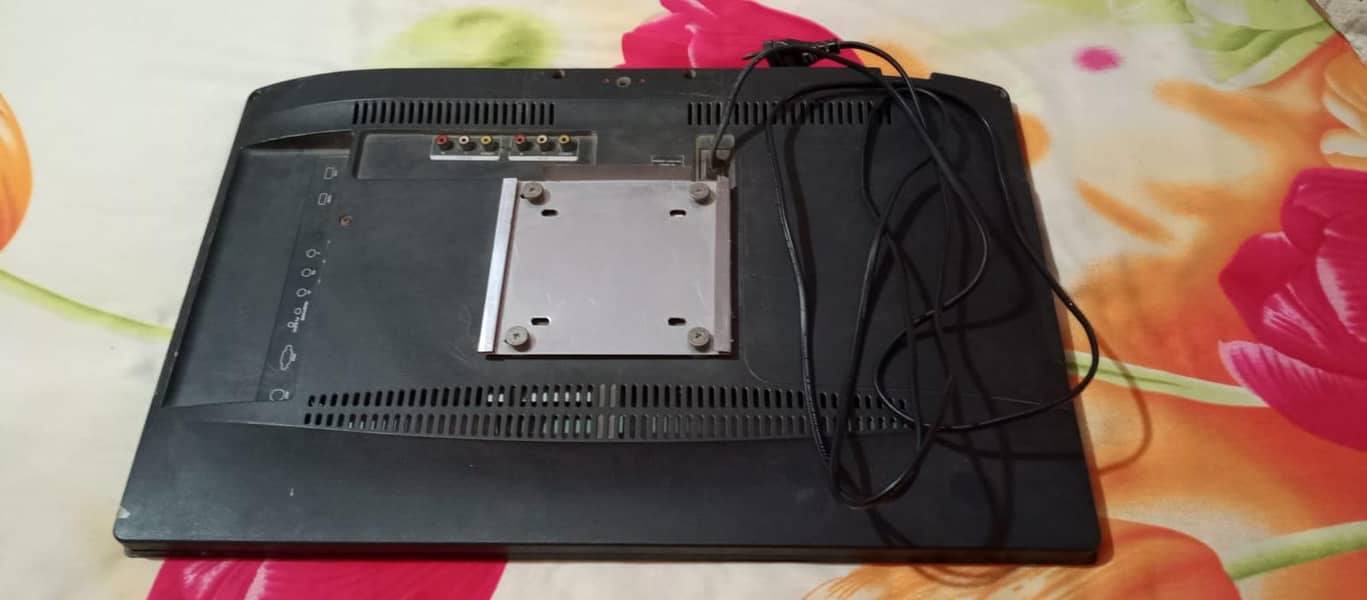 LCD - USED 1