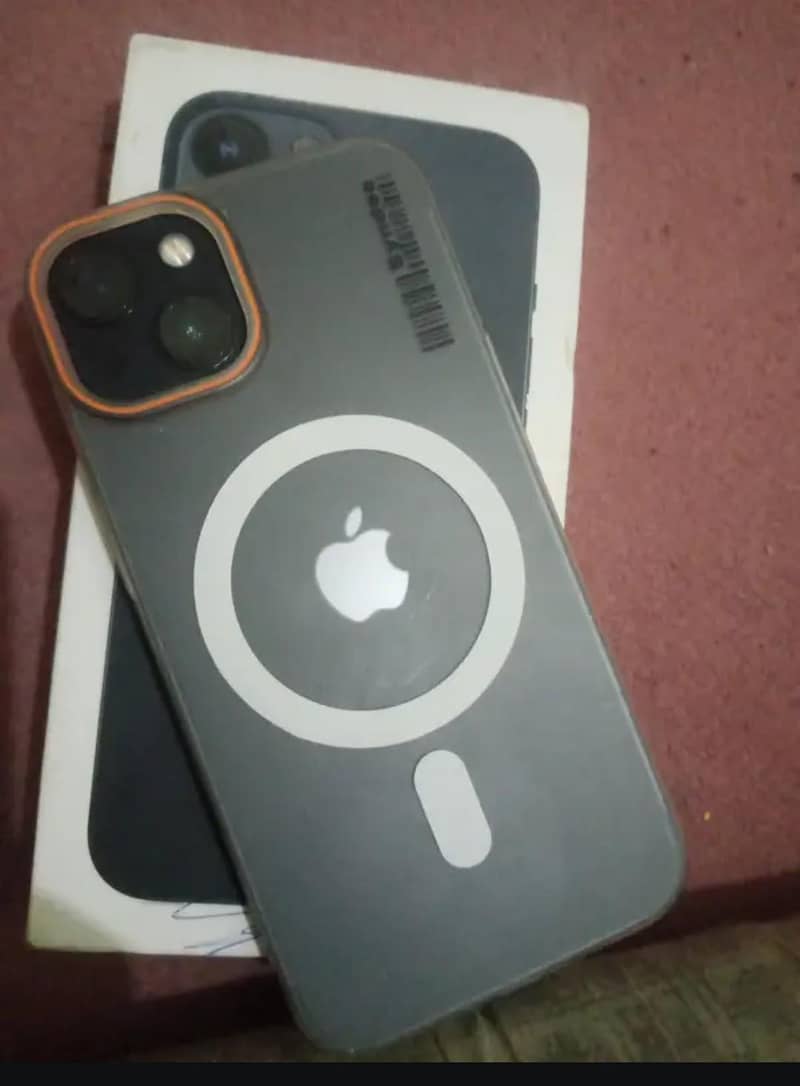 Apple iPhone 13 0