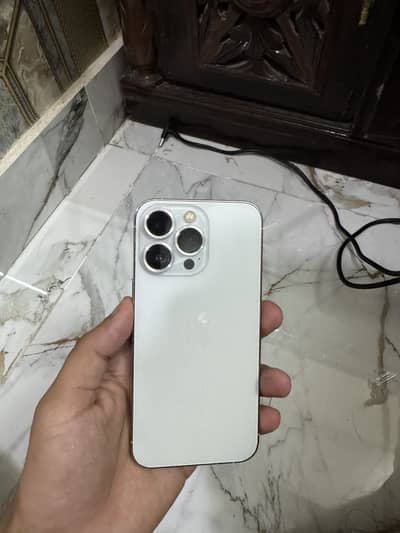 Apple iPhone 13 Pro