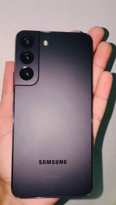 Samsung Mobile S22