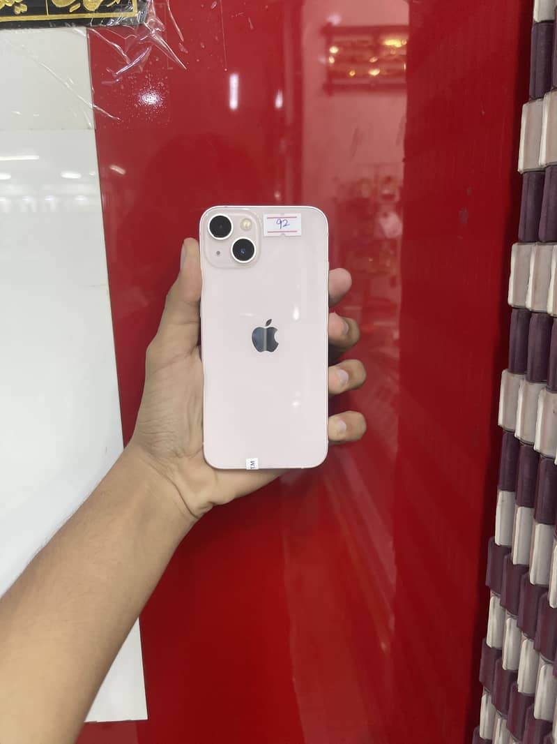 Apple iPhone 13 0