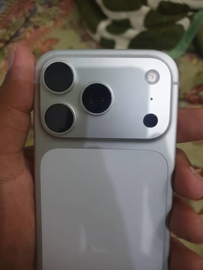 Apple iPhone 17 Pro
